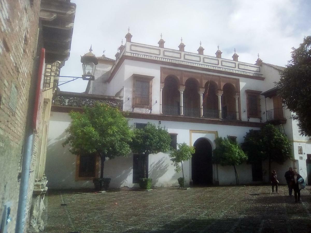 Vivienda San Agustin Apartment Sevilla Exterior foto